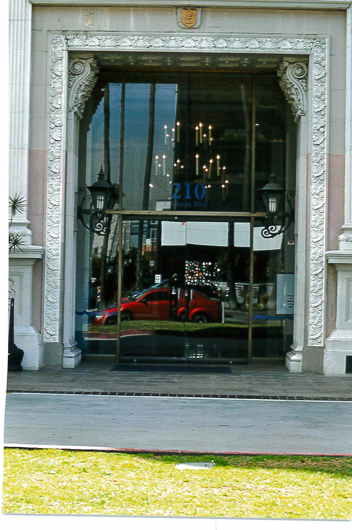 Main entrance details